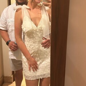 Bow-Tie Sleeves Sequenced Mini Dress